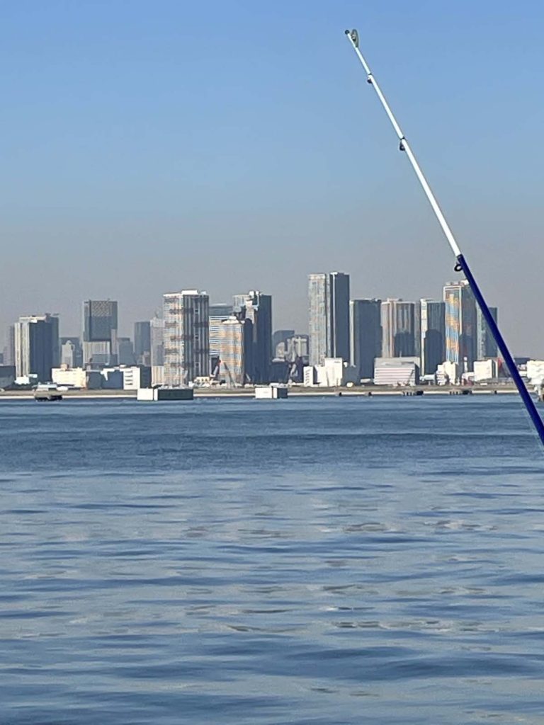 コノシロの泳がせ竿と東京湾風景20211203